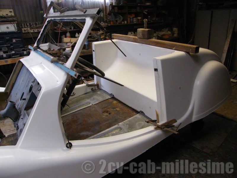 montage du kit 2 cv cabriolet millesime Hubert Heurtin