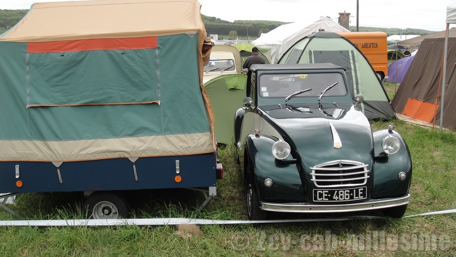 2 cv cabriolet millesime 20ème rencontre des 2 cv clubs de france Lavaré 2013