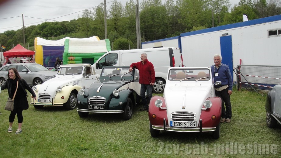 2 cv cabriolet millesime 20ème rencontre des 2 cv clubs de france Lavaré 2013