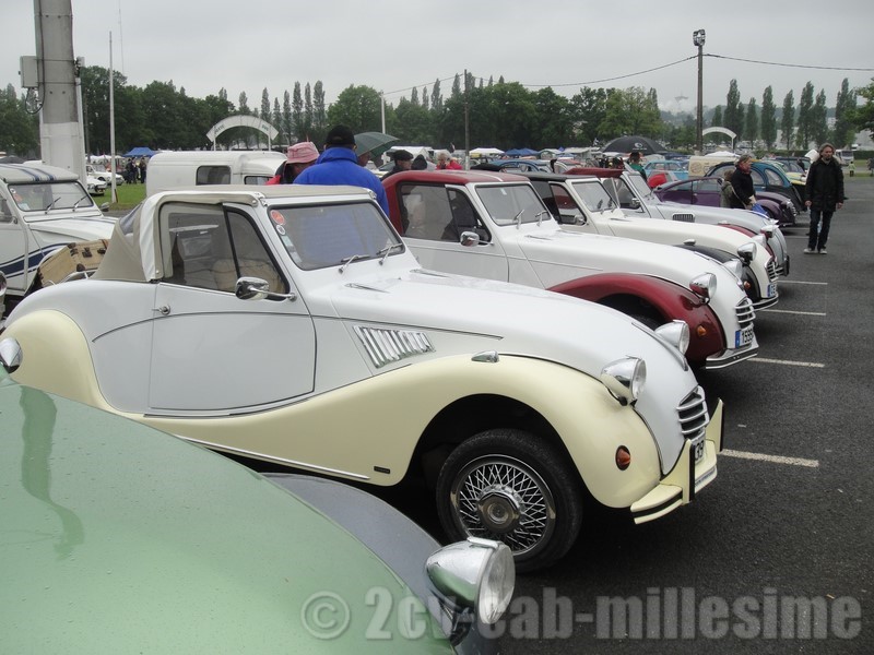 2 cv cabriolet millesime 19ème rencontre des 2 cv clubs de france chateaubriant 2012