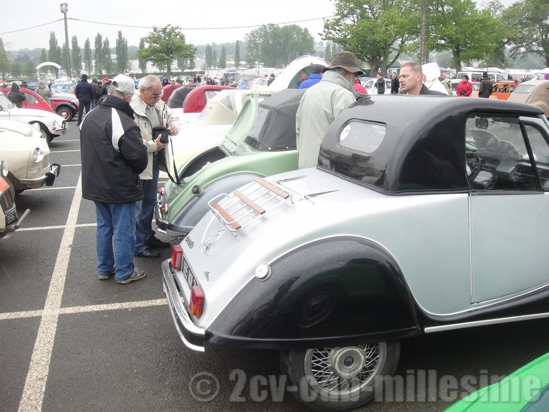 2 cv cabriolet millesime 19ème rencontre des 2 cv clubs de france chateaubriant 2012